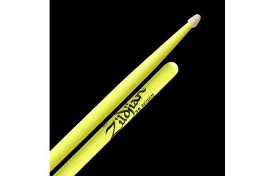 Zildjian Hickory Drumsticks 5A Neon Yellow, Wood Tip