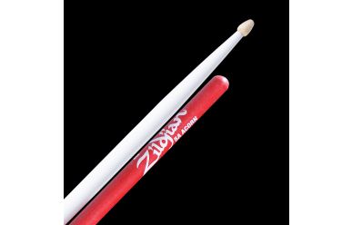 Zildjian Hickory Drumsticks 5A Red Dip, Wood Tip