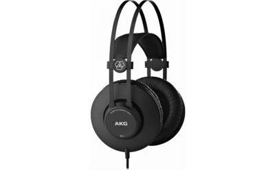 AKG K52