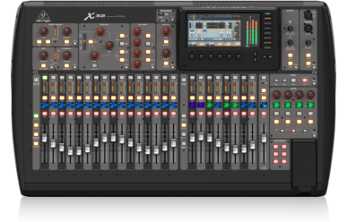 Behringer X32 Digitalpult Showroom