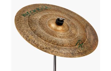 Istanbul Agop Signature Crash 17"