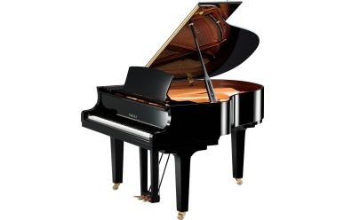 Yamaha C 1X PE schwarz poliert