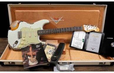 Fender Custom Shop Stratocaster '61 Heavy Relic Super Faded Aged Sonic Blue over 3 Color Sunburst
